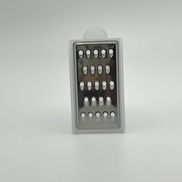 TUPPERWARE  Miniature Cheese Grater - Picture 1 of 2